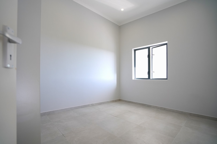 3 Bedroom Property for Sale in Parklands Western Cape